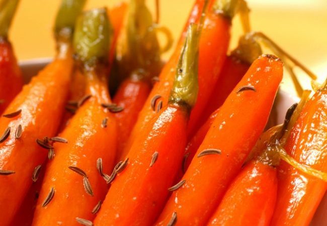 morcovi-caramelizati-in-sos-de-rodie_size1