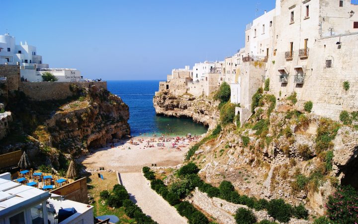 Bari