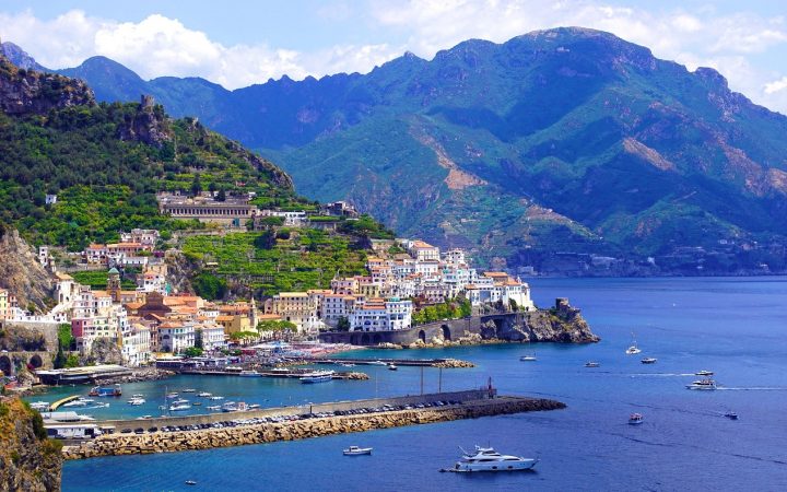 Amalfi. Călătorii în doi de Valentine's Day