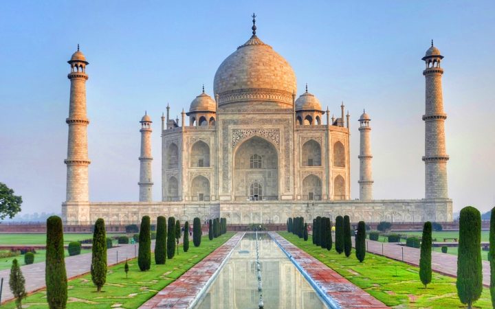 Mărțișor Călător în India – tărâmul contrastelor frumoase
