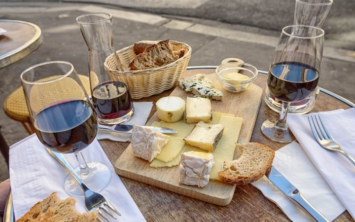 Bordeaux – degustri de vinuri, trufe și brânzeturi