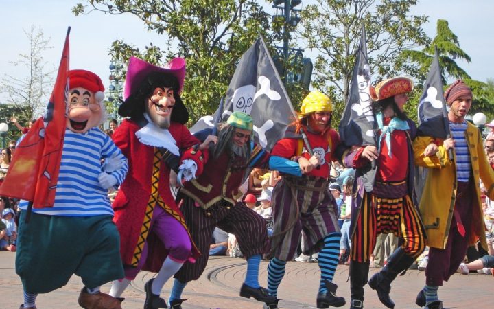 Distracție în familie la Disneyland Paris