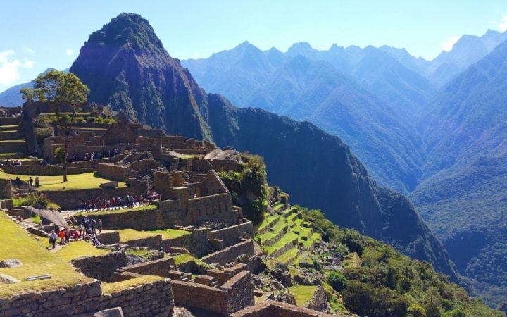 Calcă pe urmele civilizației Inca – Machu Picchu