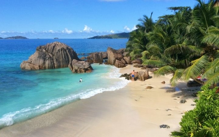 10 călătorii de legendă. Practică scuba diving în cele mai clare ape – Seychelles