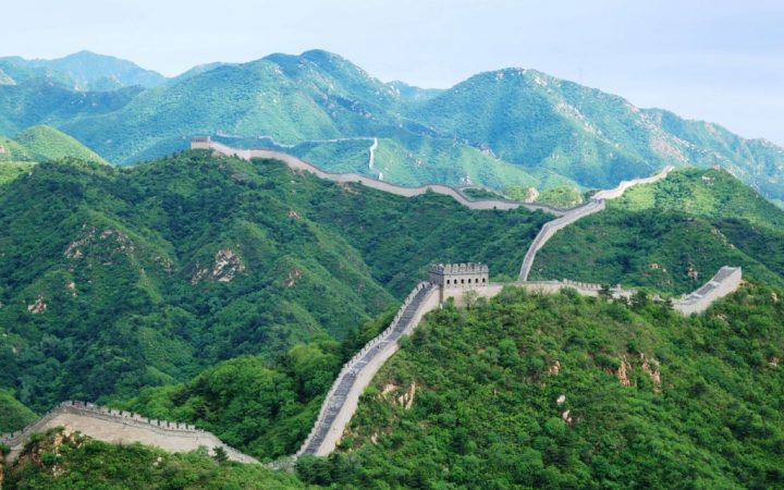 10 călătorii de legendă. Urcă pe Marele Zid Chinezesc – China