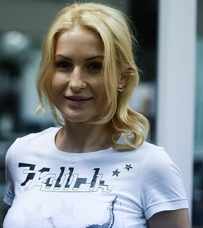 Alina Rau alina-rau