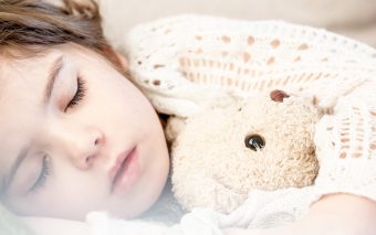învață copilul să doarmă singur