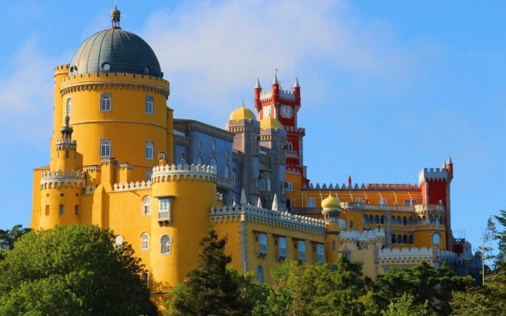 Martie. Sintra, orașul cu aer regal