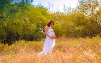 Cum îți păstrezi silueta în timpul sarcinii