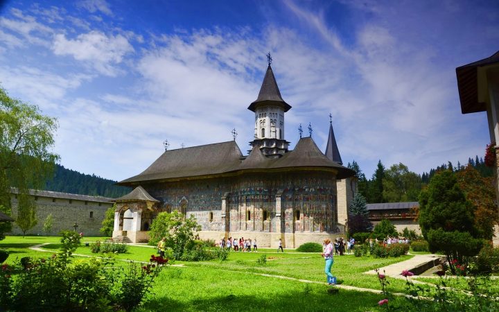 Bucovina, poarta raiului
