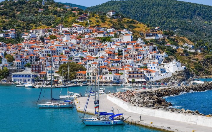 Petrece o zi relaxantă în Skopelos!