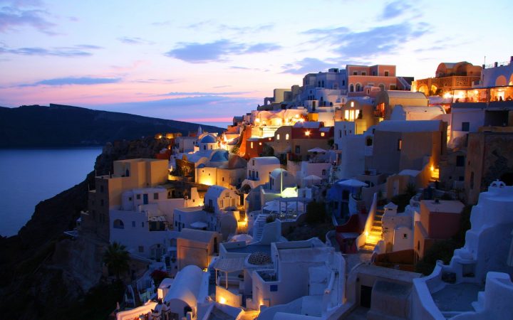 Luna de miere în Santorini