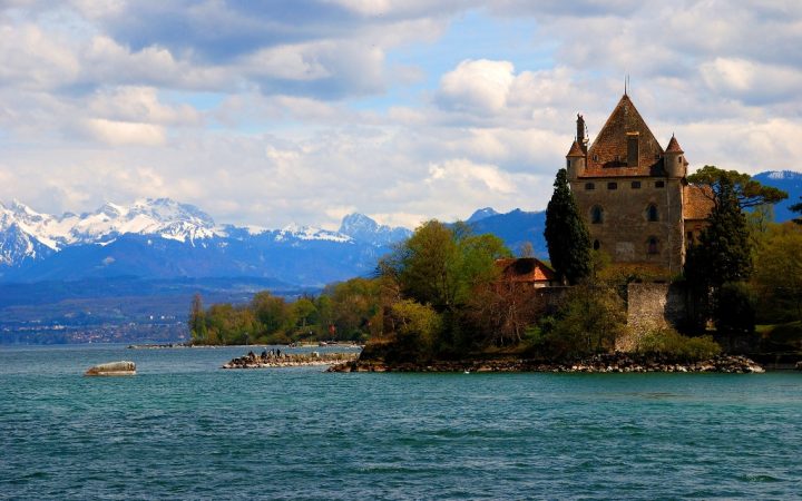 Orașe de pe lacuri: Yvoire