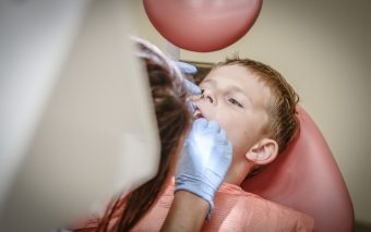 Cariile dentare la copii. Prevenirea cariilor dentare timpurii
