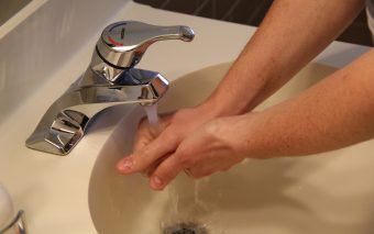 Spălatul corect pe mâini. 5 sfaturi pentru a te spăla corect
