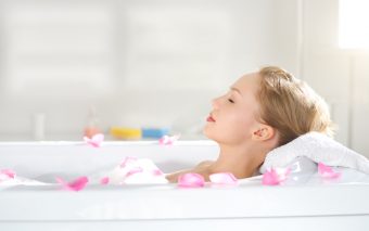 Cum să pregătește o baie relaxantă. Iată câteva sfaturi!