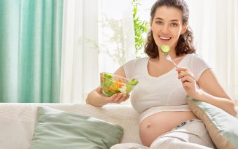 Dieta în perioada sarcinii. Ce mănâncă o gravidă pentru a fi sănătoasă