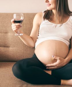 5 lucruri interzise în sarcină. Ce să nu faci dacă ești însărcinată?