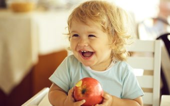 Cele mai bune 5 fructe pentru copii. Nu le ocoli!