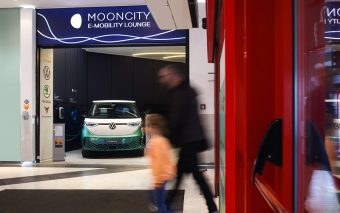 Porsche România deschide primul showroom din România dedicat exclusiv mobilității electrice, în Băneasa Shopping City