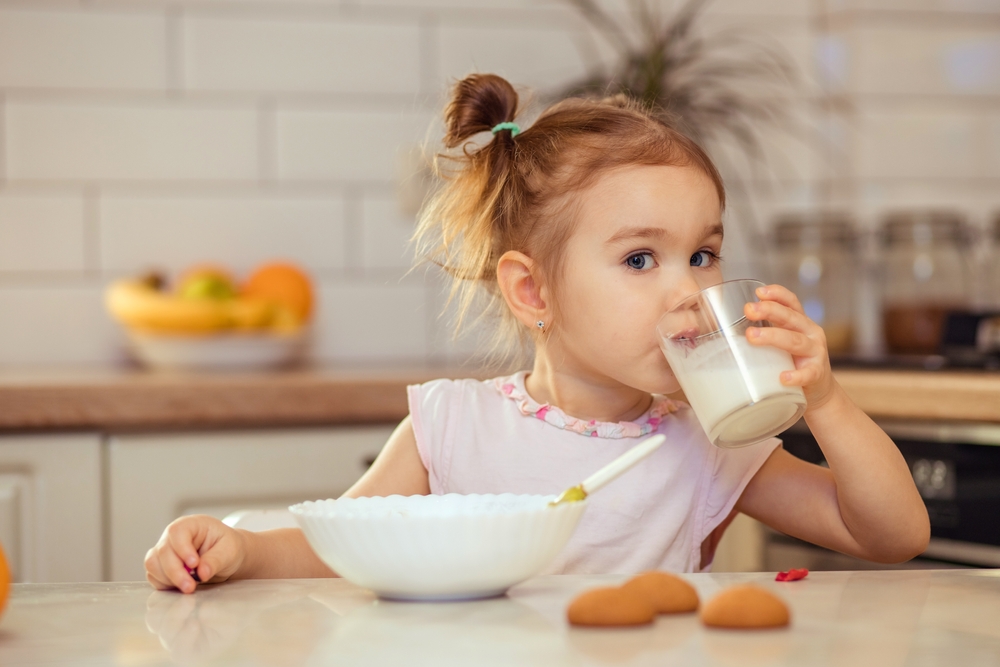 Alimentație sănătoasă și echilibrată începând cu vârsta de 3 ani