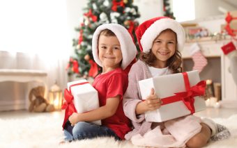 Ce cadouri le facem copiilor? Idei originale de cadouri de Crăciun pentru copii.