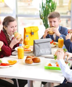 3 rețete ușoare pentru prânzul școlar al copiilor