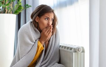 8 boli care provoacă senzație de frig