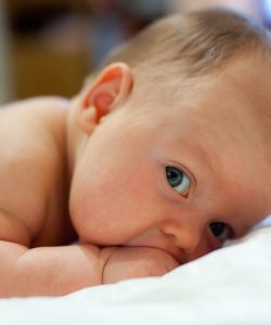 Icterul neonatal: ce este, de ce apare și cum se tratează?