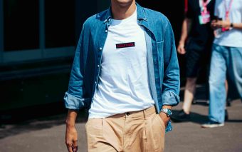 LEWIS HAMILTON ȘI GEORGE RUSSELL AU PURTAT TOMMY HILFIGER LA CURSA DIN WEEKEND A AUSTRIAN GRAND PRIX