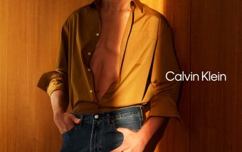 Calvin Klein lansează noua campanie de îmbrăcăminte pentru bărbați, avându-l ca protagonist pe Alexander Skarsgård