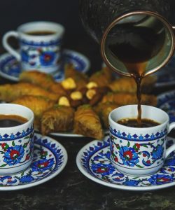 Cafeaua turcească: patrimoniu UNESCO. Ce este și cum se prepară cafeaua turcească?