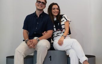 Alertă Media: INVITAȚII AU PURTAT ȚINUTE DIN COLECȚIA TOMMY HILFIGER APXGP ÎN TIMPUL PREMIEREI FILMULUI „F1® THE MOVIE” LA BUCUREȘTI