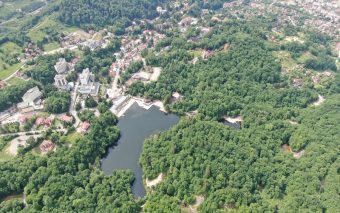 Ce se întâmplă cu corpul tău după 20 de minute în Lacul Ursu? Medicii confirmă!