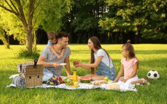 Vara și corpul: Vitaminele esențiale de care are nevoie corpul vara și un plan alimentar