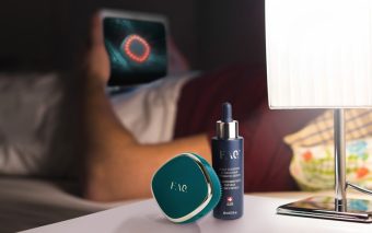 Păr mai des, mai puternic și mai sănătos? Soluția high-tech vine acasă