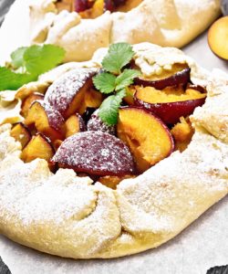 Galette cu prune - Un cufăr de comori parfumat cu o umplutură suculentă perfectă