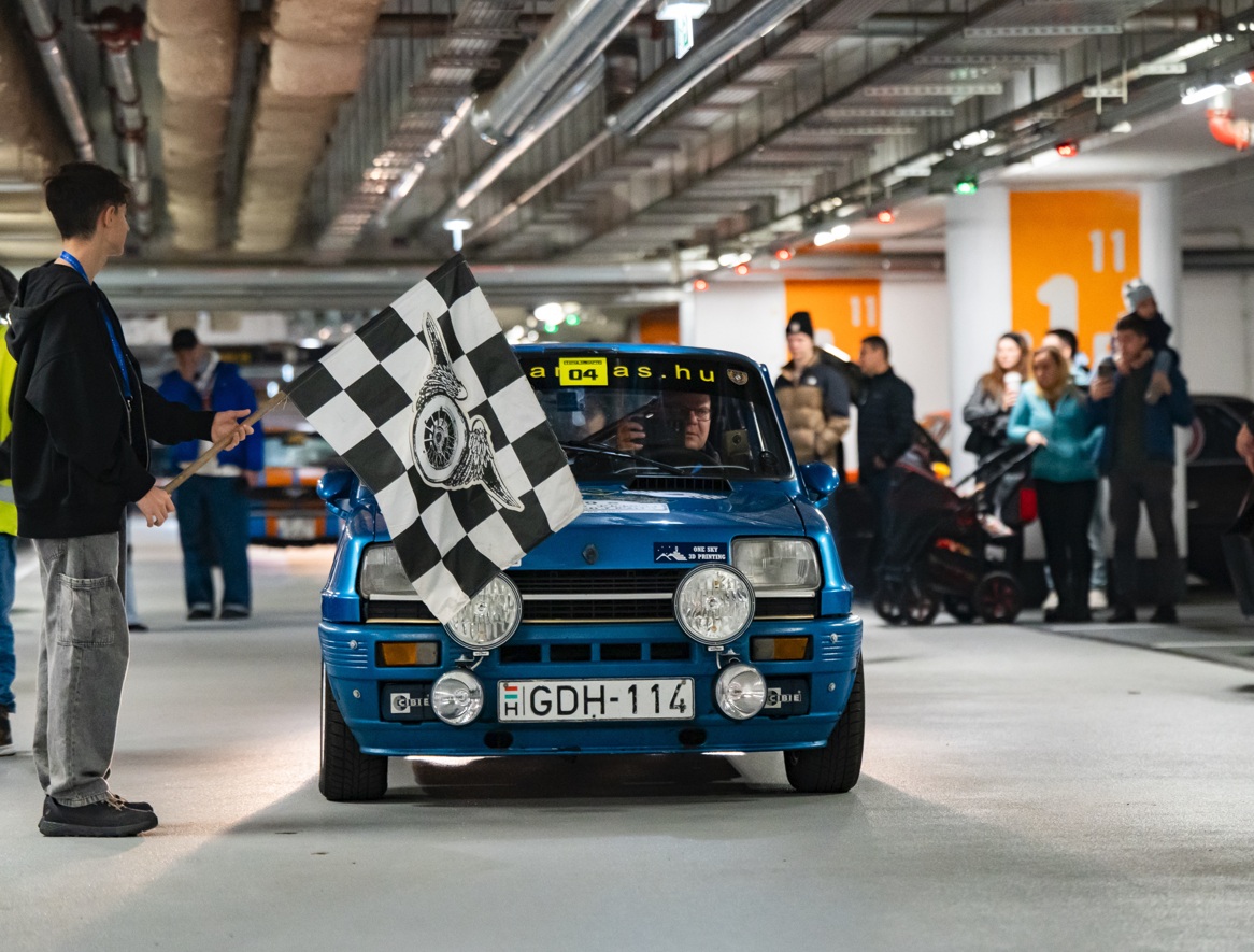 Tommy Hilfiger și Retromobil Club România prezintă Totul pe Noapte x Tommy Hilfiger 2025