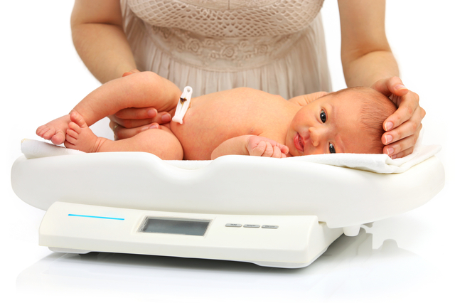 Greutatea copilului la naștere: ce trebuie să știe părinții
