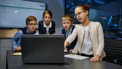 Echilibru sănătos între copii și ecrane - 7 activități simple