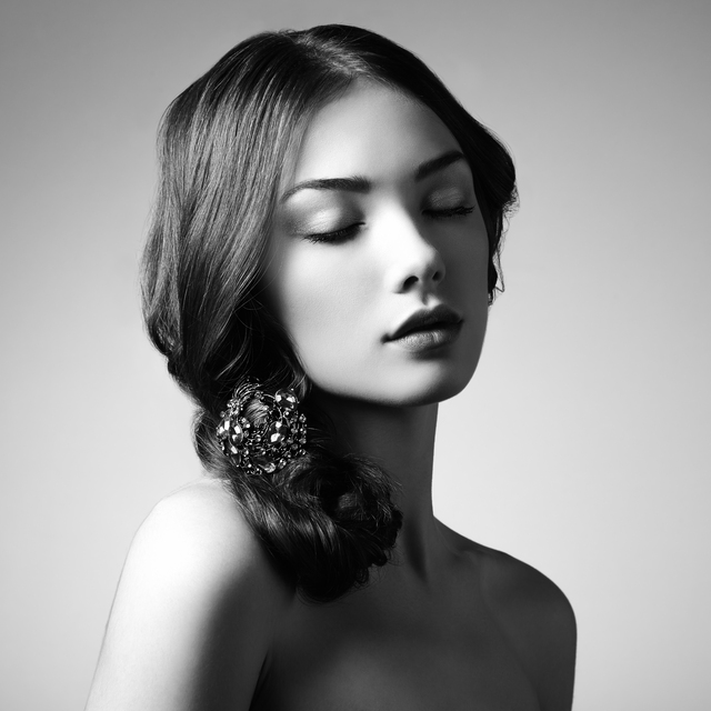 Half up – half down: lookul elegant al petrecerilor de iarnă