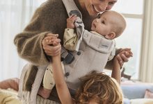 Ce înseamnă cu adevărat ergonomia la marsupiile pentru bebeluși și de ce contează din prima zi?