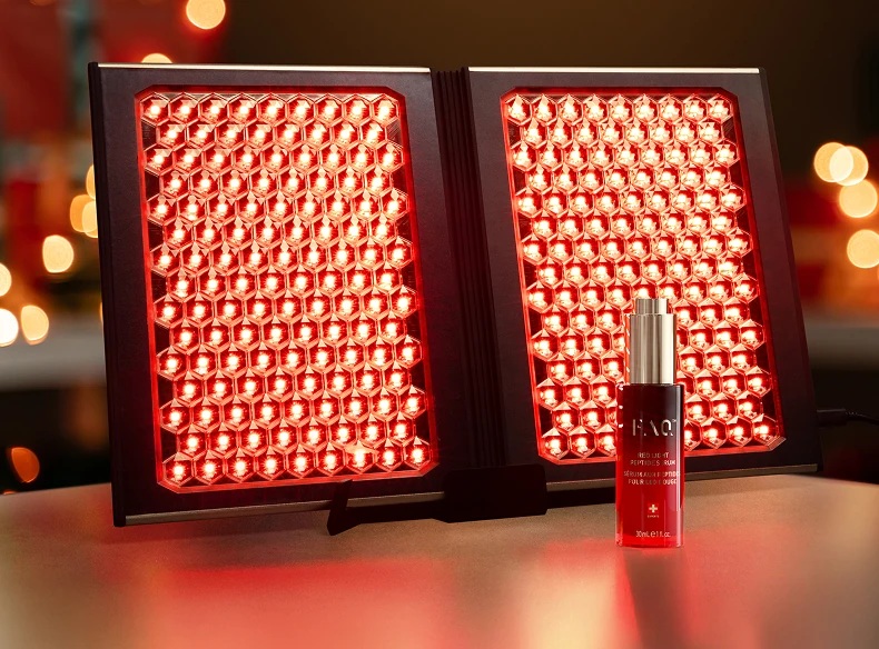 Winter Skin Survival: cum îți protejezi tenul de ger cu formule inteligente și LED therapy