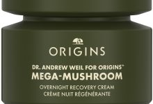 Frumusețe holistică: de ce în 2026 ritualurile de seară contează mai mult ca oricând?