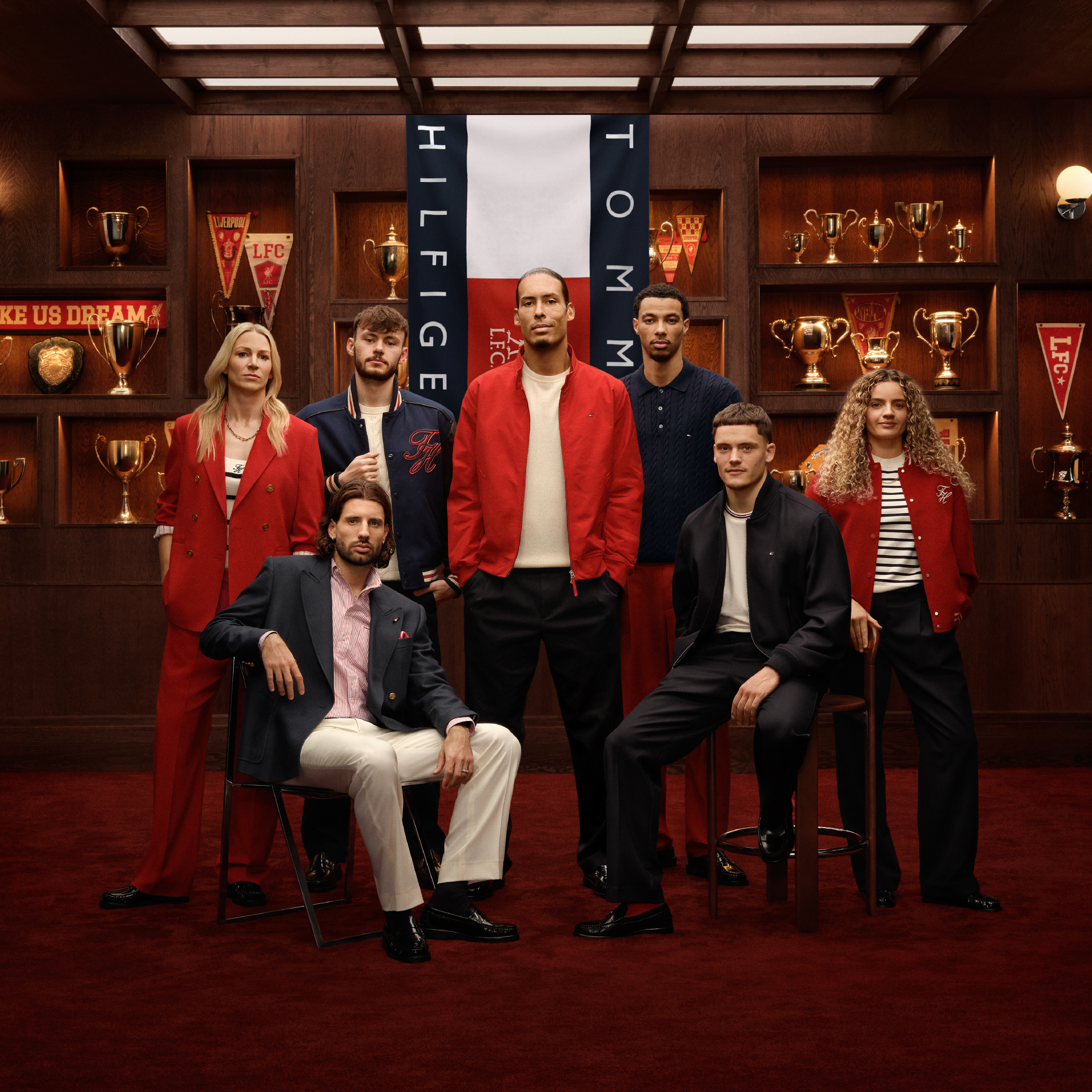 TOMMY HILFIGER ȘI LIVERPOOL FC ANUNȚĂ UN PARTENERIAT UNIC ÎN LUMEA FOTBALULUI
