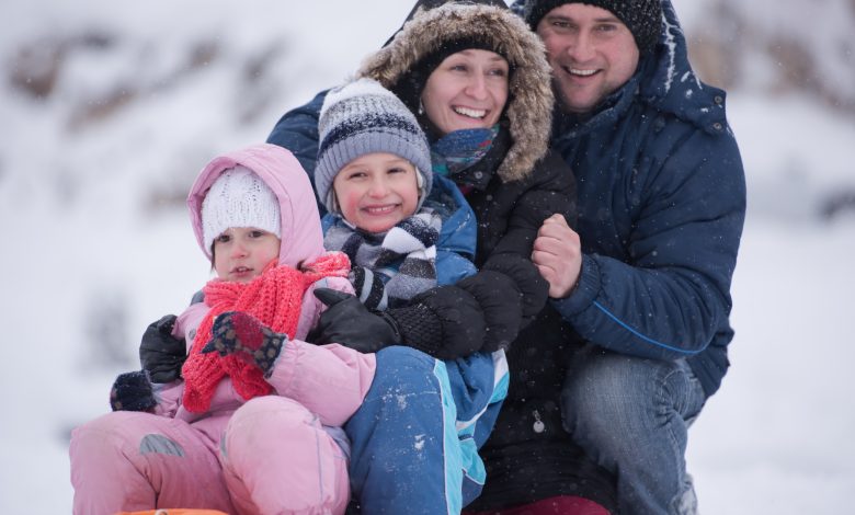 Cum să treci iarna fără să tremuri: 5 soluții simple ca să suporți frigul mai ușor