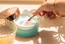 Conturul ochilor: de ce îmbătrânește mai repede și cum îl protejezi corect