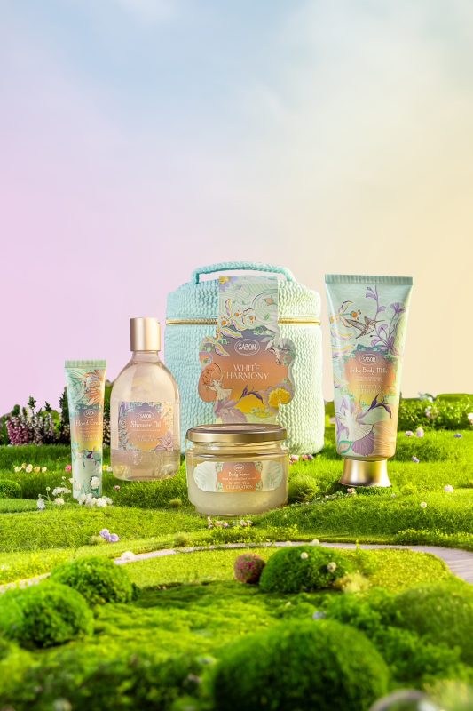 WHITE TEA CELEBRATION. Ediție de colecție. Întâmpină primăvara cu SABON!