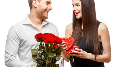 Idei de cadouri romantice pentru Ziua Îndrăgostiților: Cum să-ți surprinzi jumătatea?