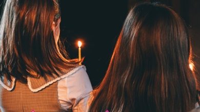 Fundația Dana Voiculescu lansează campania „Îmbracă și Încalță un copil de Paște” - un nou început pentru copiii aflați în dificultate